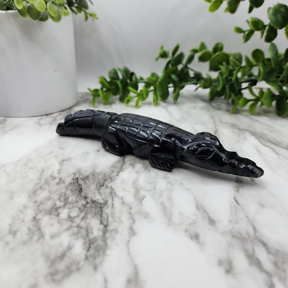 Mexican Obsidian Alligator - Picture 1 of 4